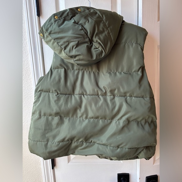 Gap Primaloft Puffer Vest Womens XL Olive Green Hooded Winter Vest Non-down - Picture 6 of 10